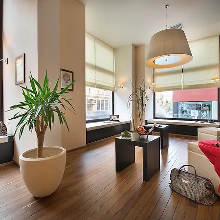 Hotel Suite Home Prague Aparthotel 4*