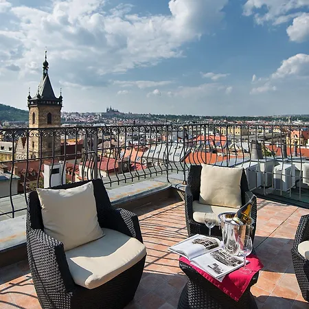 Hotel Suite Home Prague