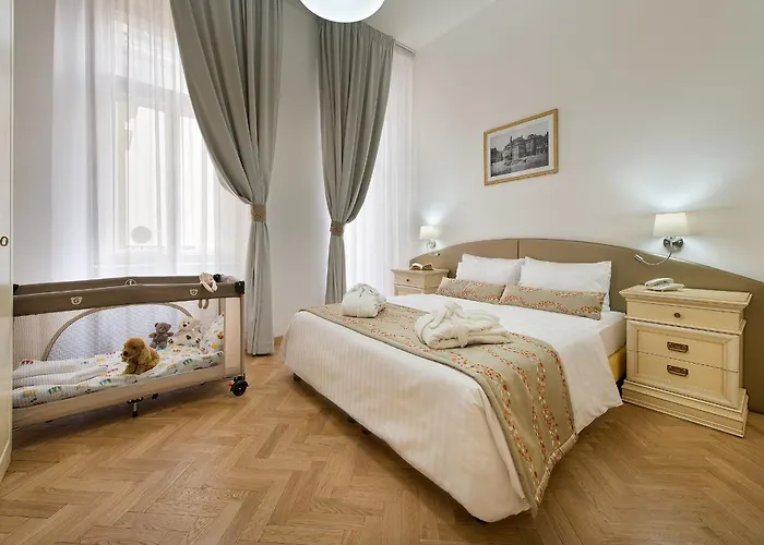 Apart Otel Hotel Suite Home Prague 4*