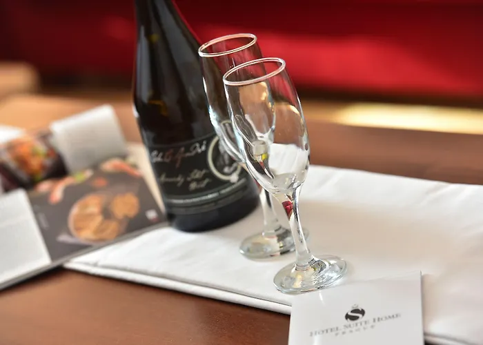 Apart Otel Hotel Suite Home Prague 4*