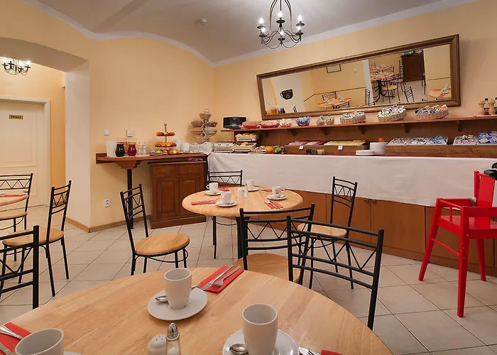 Apart Otel Hotel Suite Home Prague 4*