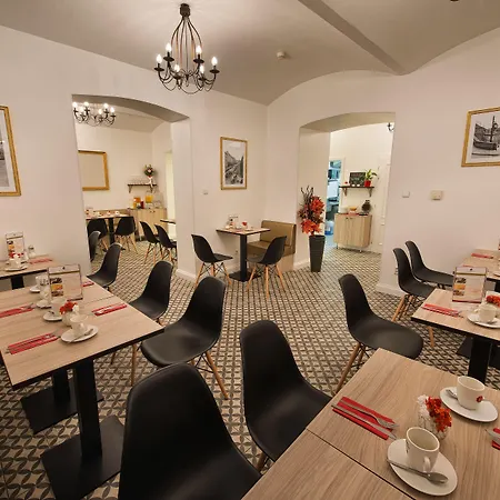 Hotel Suite Home Prague Aparthotel Praag