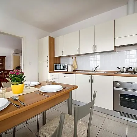 Hotel Suite Home Prague 4*