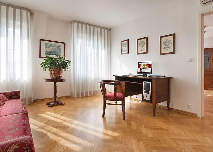 Hotel Suite Home Prague Lägenhetshotell Prag