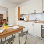 Ξενοδοχείο με διαμερίσματα Hotel Suite Home Prague Πράγα