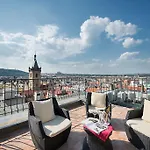 Hotel Suite Home Prague Πράγα