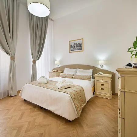 Lägenhetshotell Hotel Suite Home Prague Prag