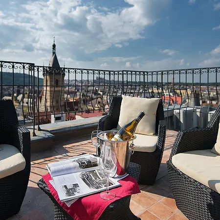 Hotel Suite Home Prague Prag