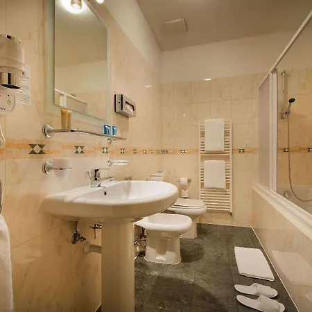 Lägenhetshotell Hotel Suite Home Prague 4*