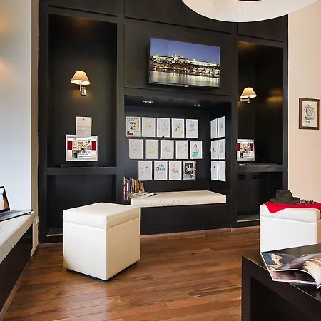 Hotel Suite Home Prague Lägenhetshotell
