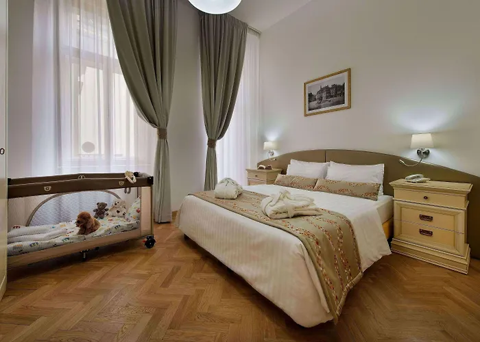 Hotel Suite Home Prague 4*